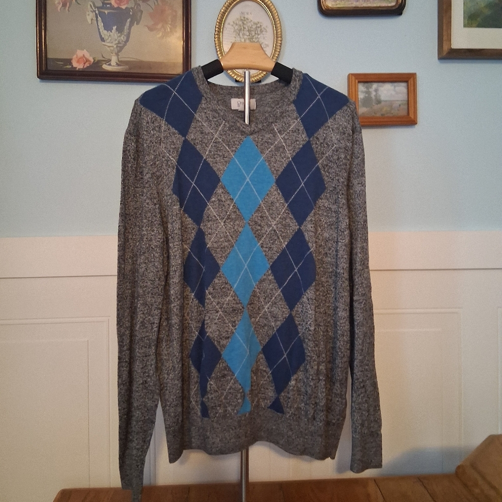 Men's Gray and Blue Argyle Sweater